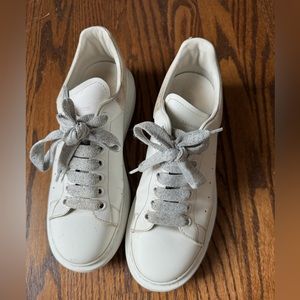 Alexander McQueen Oversized Sneaker